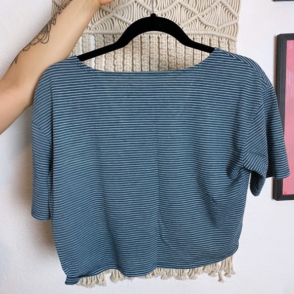 Crop Top - Picture 3 of 3